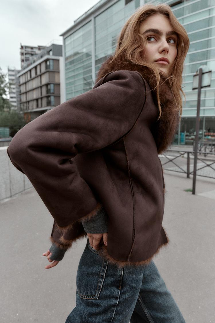 VESTE RÉVERSIBLE EFFET DAIM ET FOURRURE SYNTHÉTIQUE