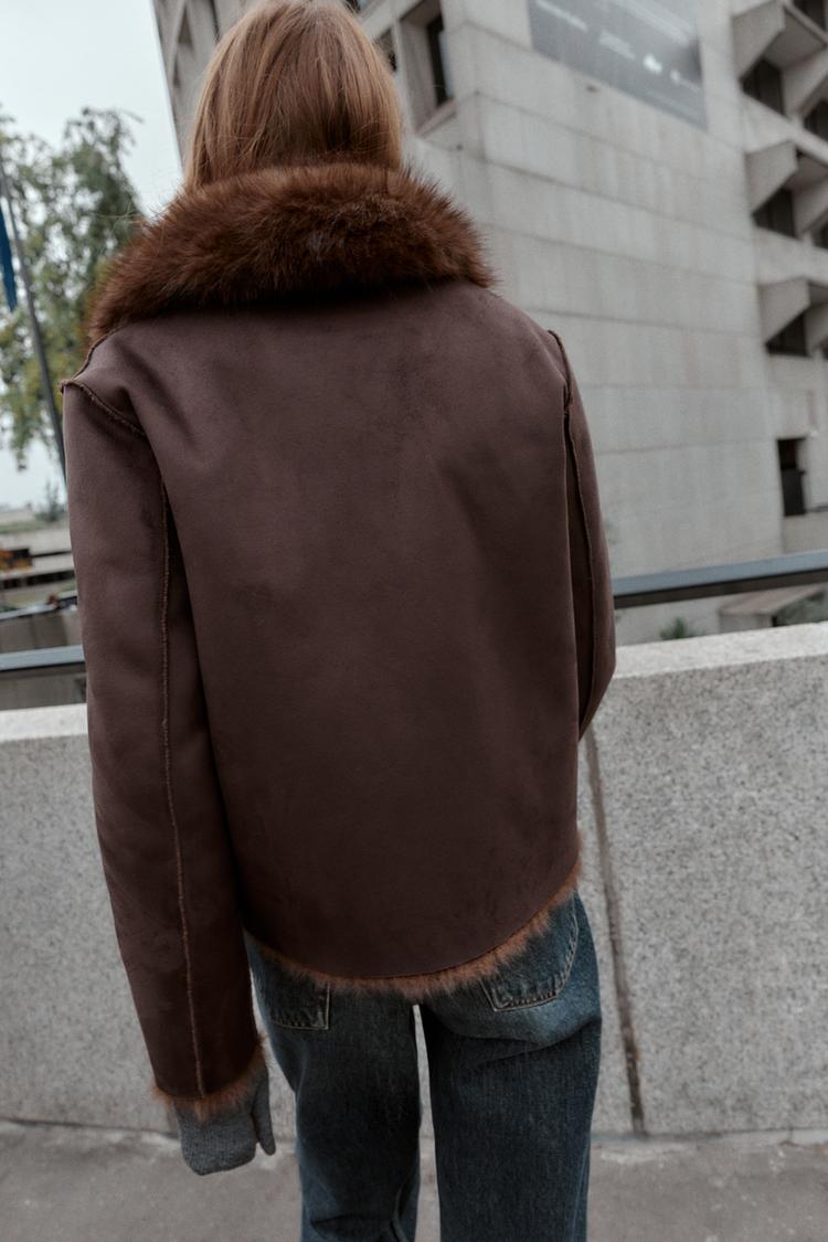VESTE RÉVERSIBLE EFFET DAIM ET FOURRURE SYNTHÉTIQUE